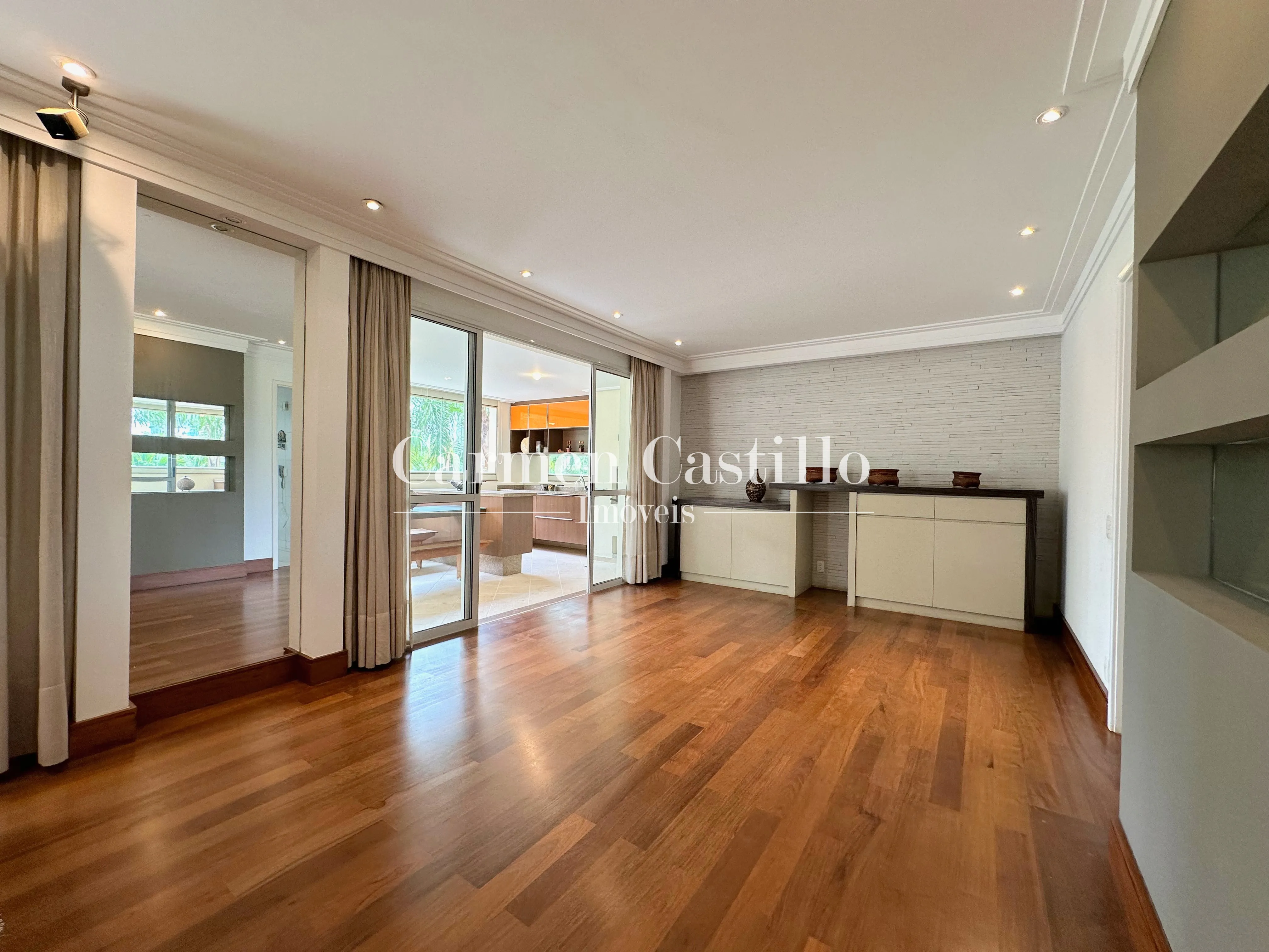 Apartamento para venda 190m2, terraço ampliado, 3 suites e 3 vagas, quadra de tênis no Brooklin